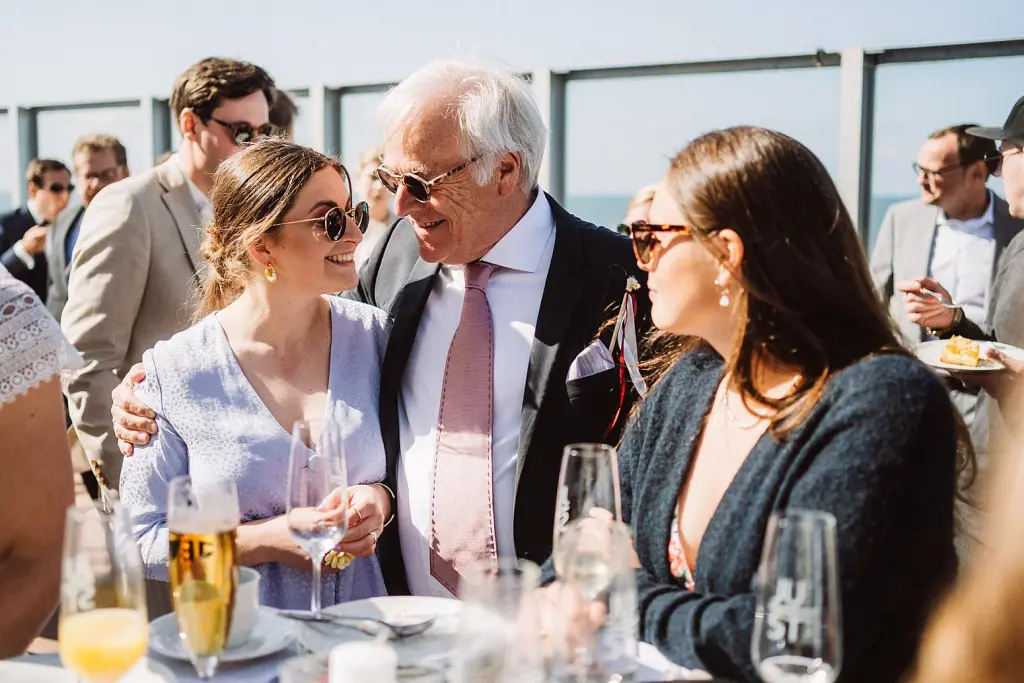 Hochzeitsfeier auf der Terrasse des Strandhotel Kurhaus Juist