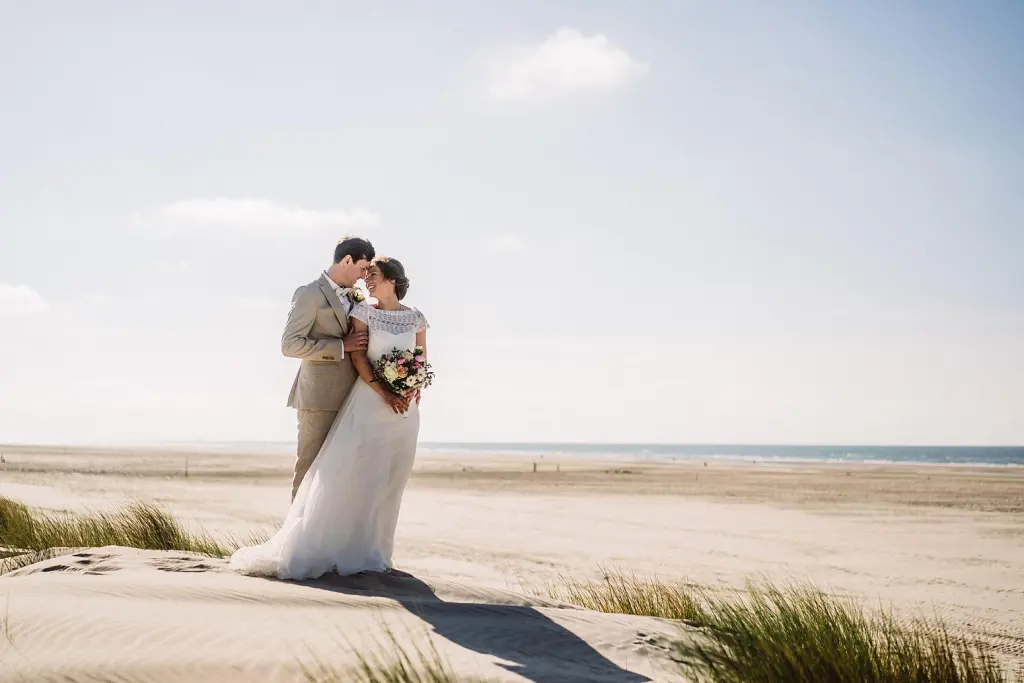 Hochzeitsfoto am Strand der Insel Juist