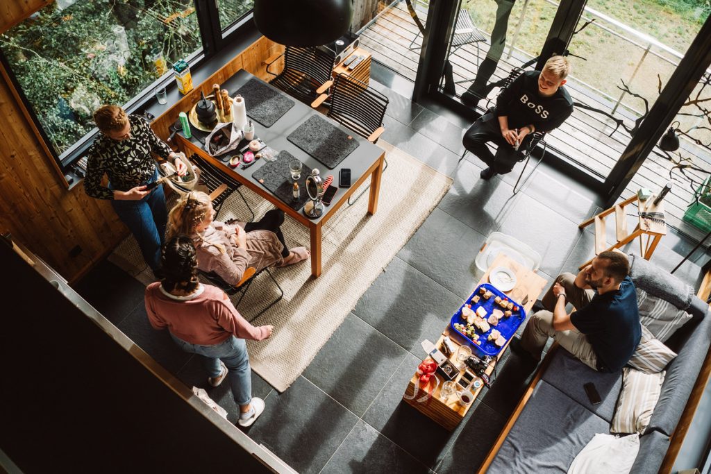 Innenaufnahme Baumhaus Lütetsburg – Hochzeitsfotos Getting Ready