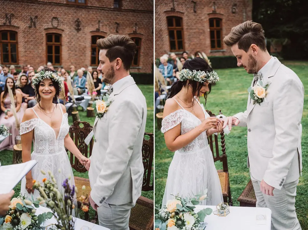 Ringtausch bei einer freien Trauung in Norden bei Aurich