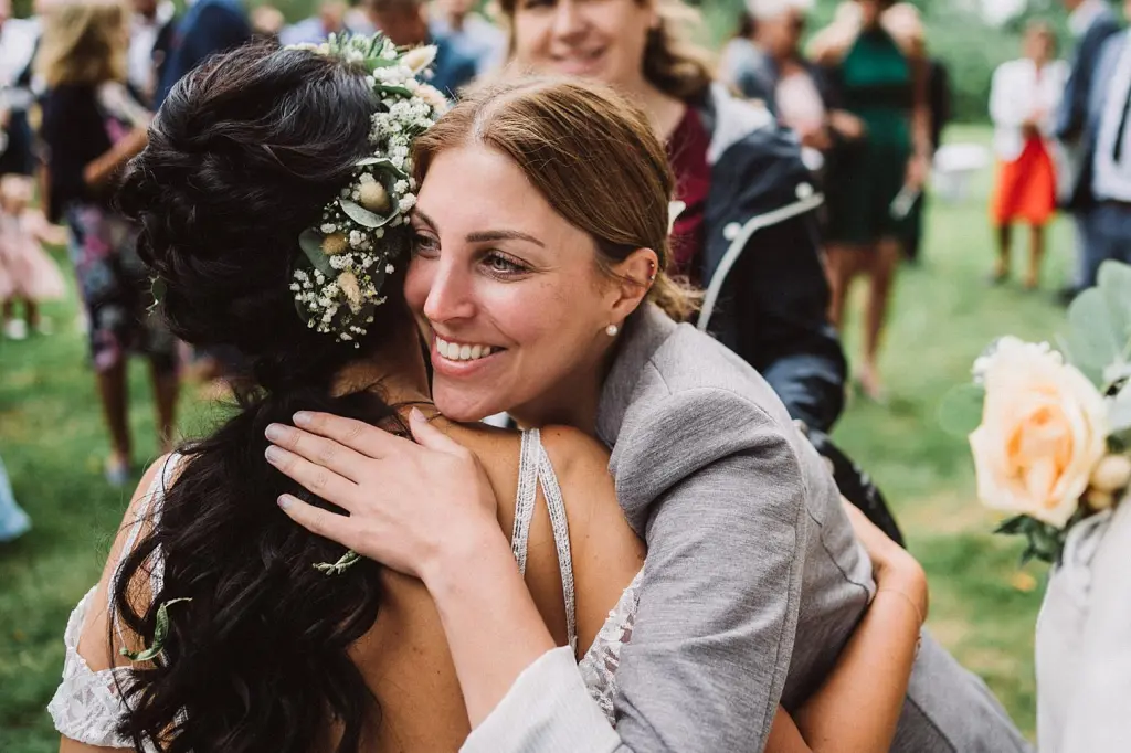 Gratulationen bei einer freien Trauung in Norden