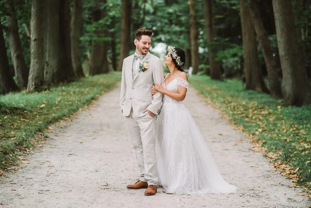 Hochzeitsfotos im Schlosspark LĂĽtetsburg bei Norden / Aurich