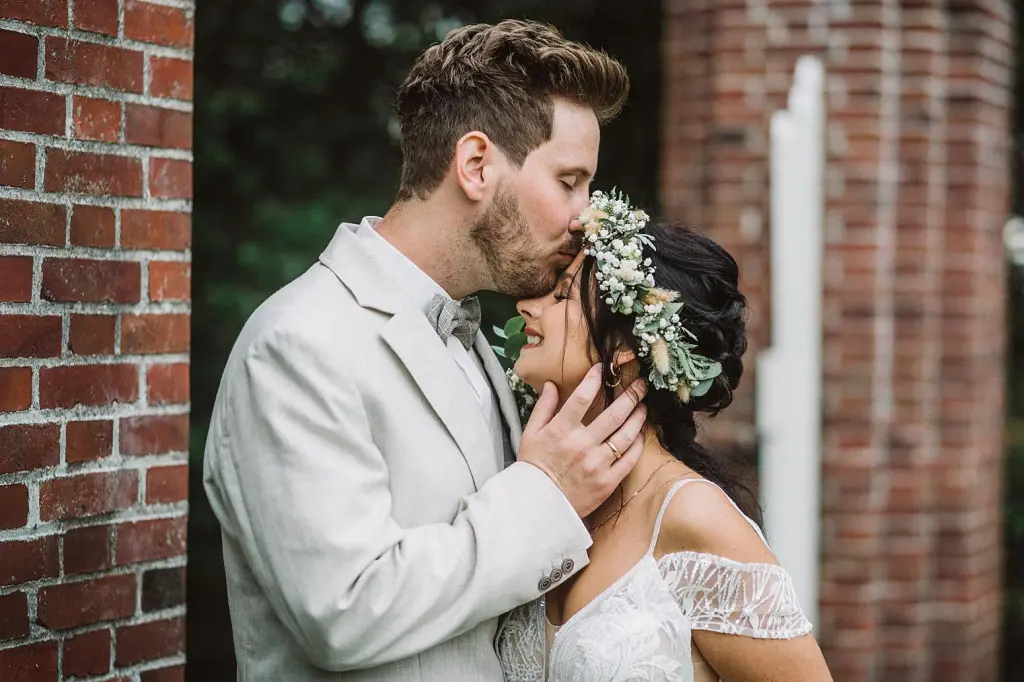 Hochzeitsfotos im Schlosspark LĂĽtetsburg bei Norden / Aurich