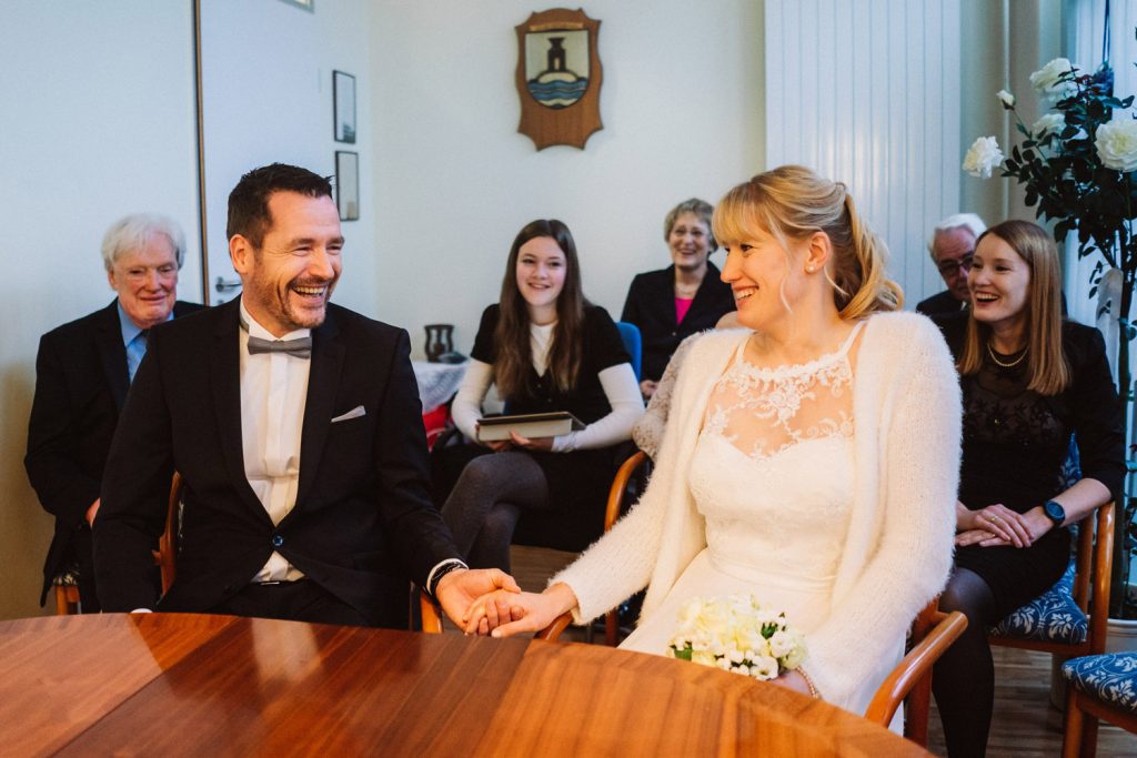 Trauung im Standesamt – Hochzeitsfotograf Norderney Elmar Tapper