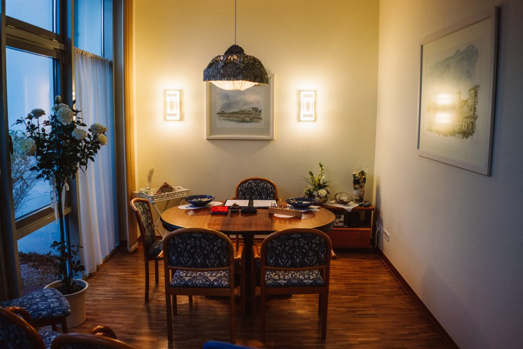 Trauzimmer im Standesamt Norderney – Hochzeitsfotograf Elmar Tapper