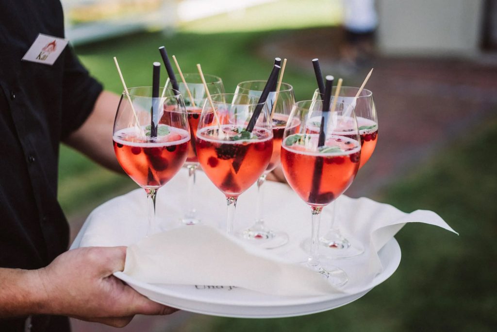 Getränke bei einer Hochzeit in Emden