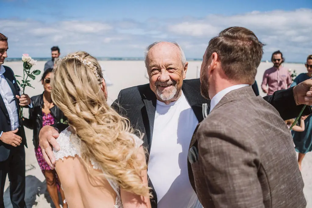 Gratulationen bei einer Hochzeit auf Juist