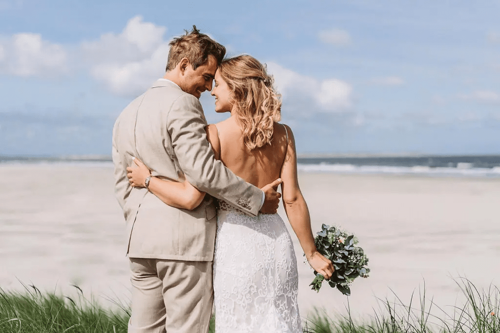 Brautpaar am Strand von Langeoog – Hochzeitsfotograf Elmar Tapper