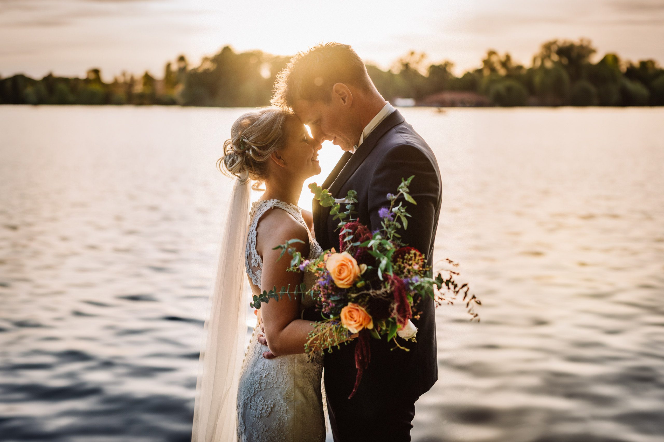 Hochzeitsfoto von einem Brautpaar in Hannover